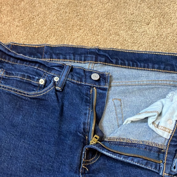 Levi’s women’s size 34 jeans - Picture 5 of 5